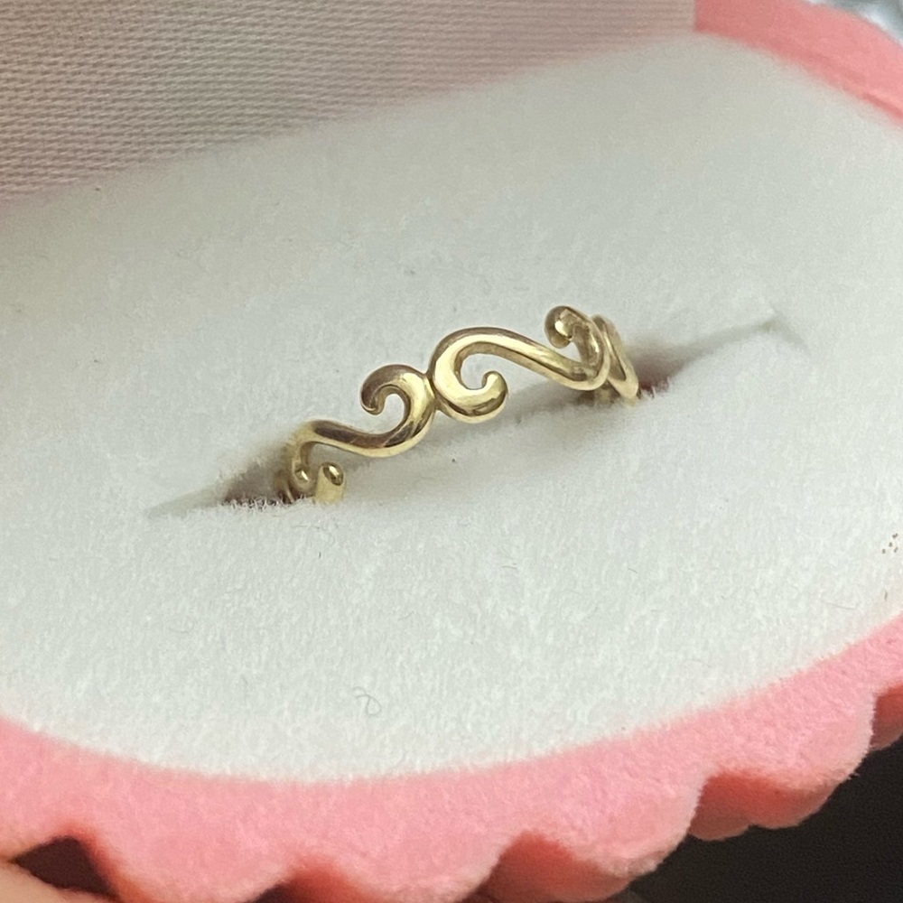 Solid 10k Yellow Gold Swirl Ring - image 2